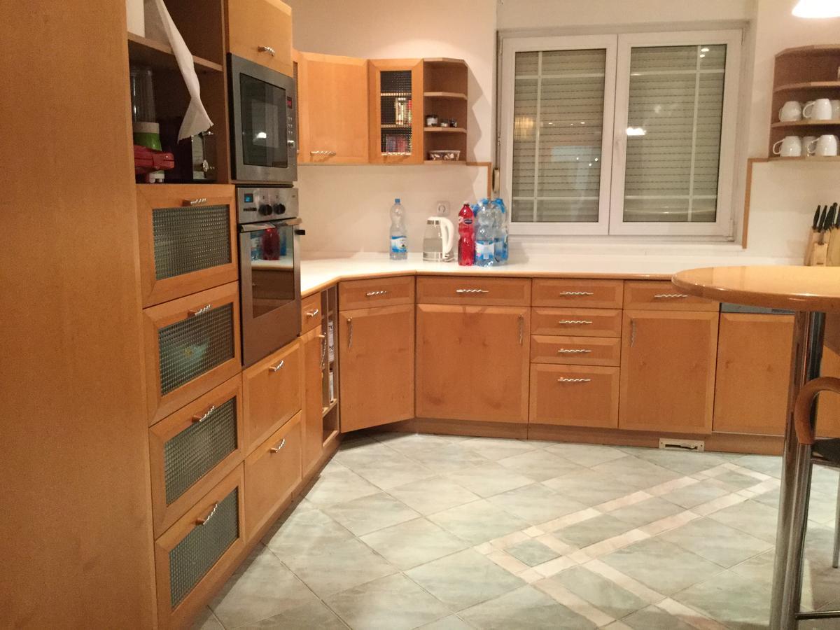 Justyna Villa ปาร์ดูบิตเซ ภายนอก รูปภาพ